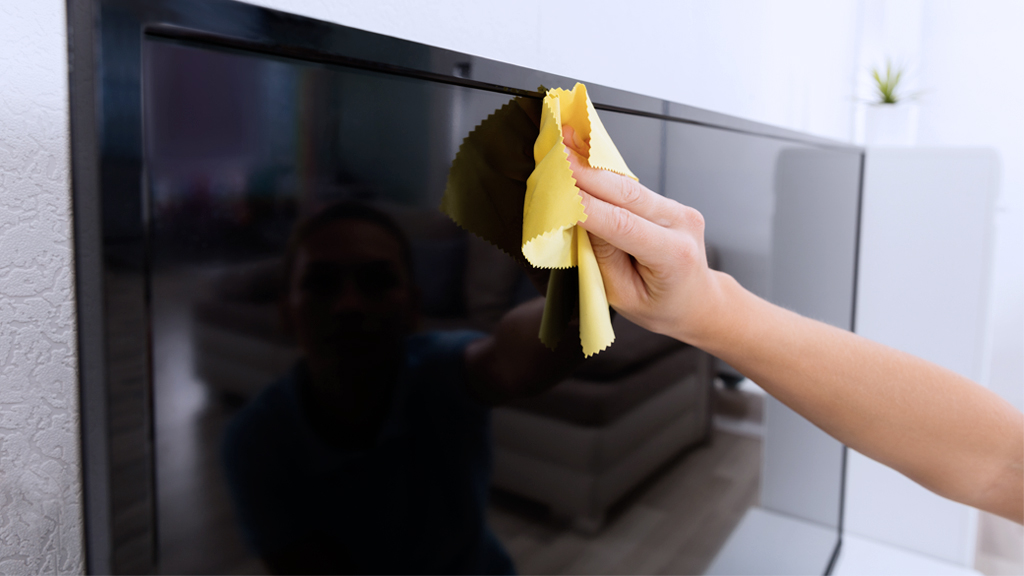 How to  clean lcd screens of modern TVs for a streak-free viewing