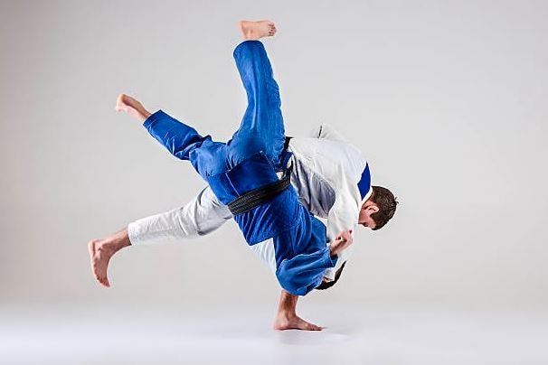 martial arts class lets you learn self defense skills for young adults
