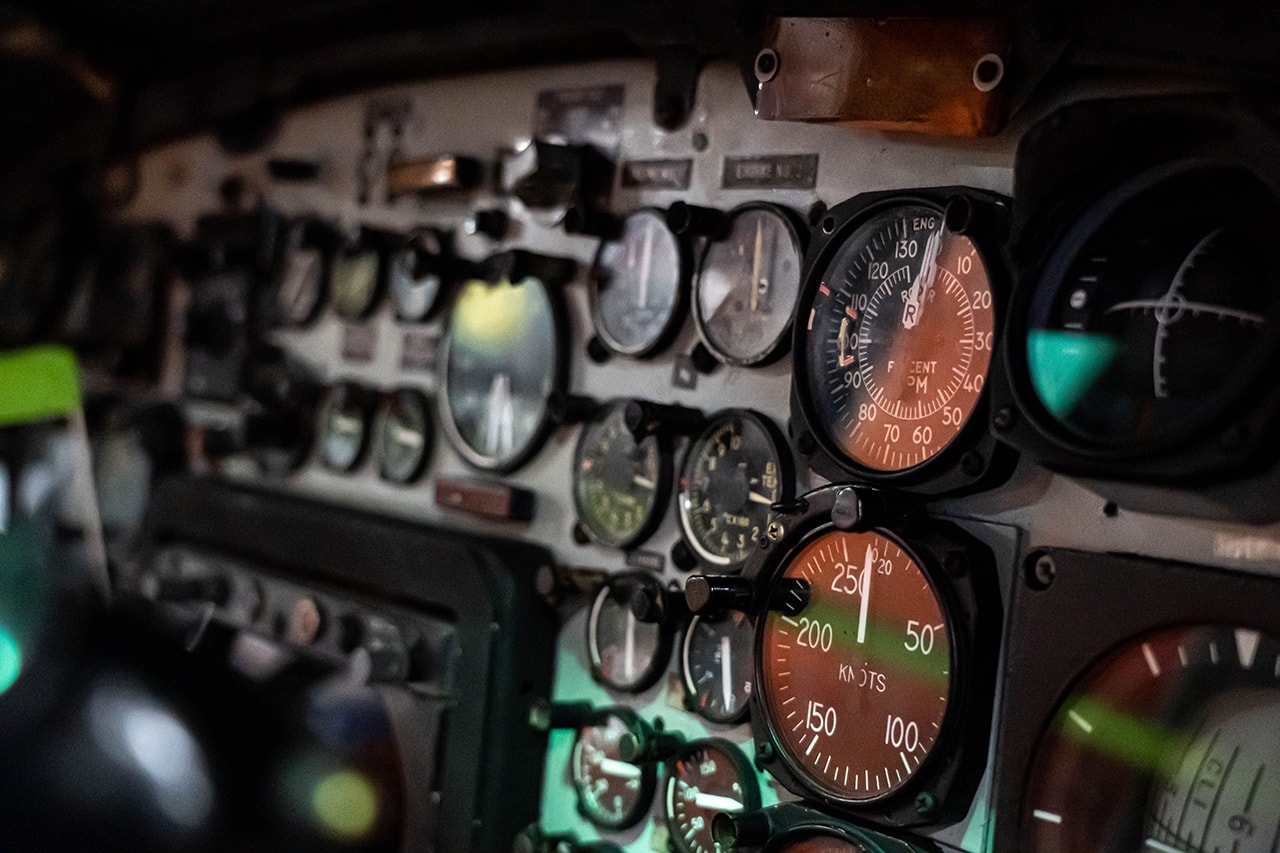 Key Components of an Aircraft Instrument Panel