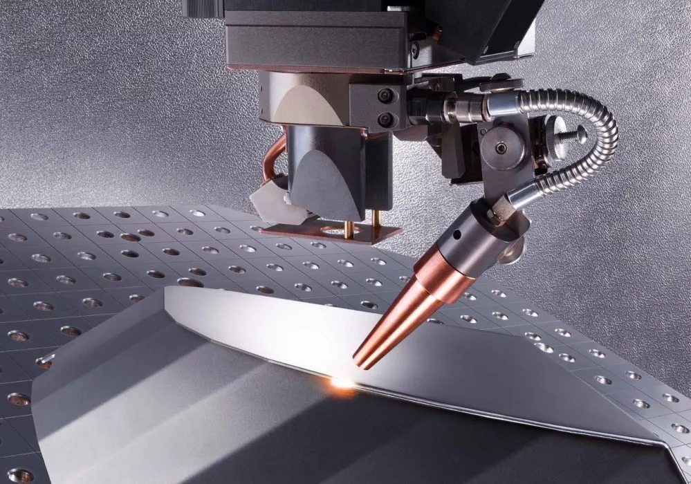 High quality laser welding without contact