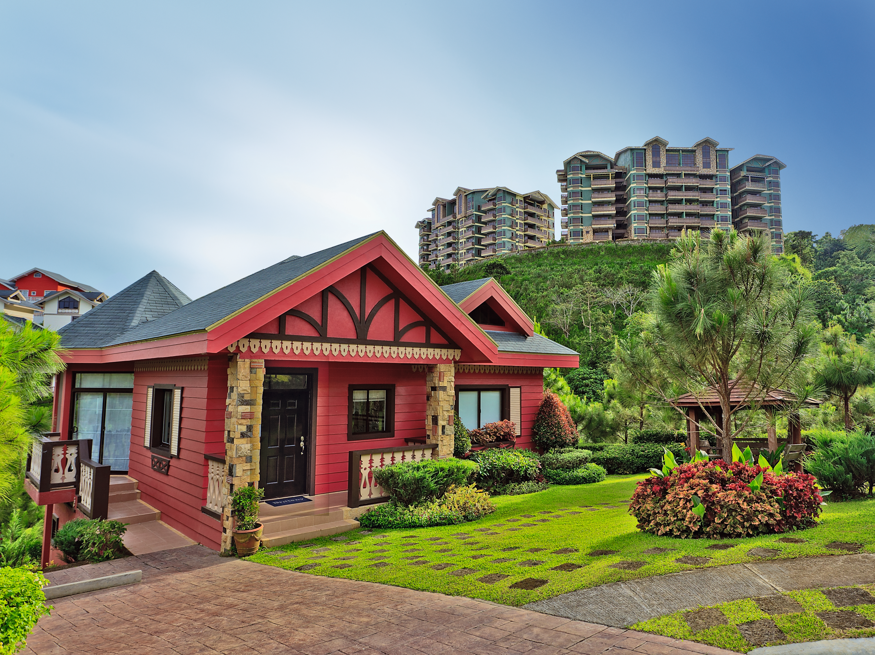 Photo of a luxury house and the Grand Quartier within Crosswinds Tagaytay