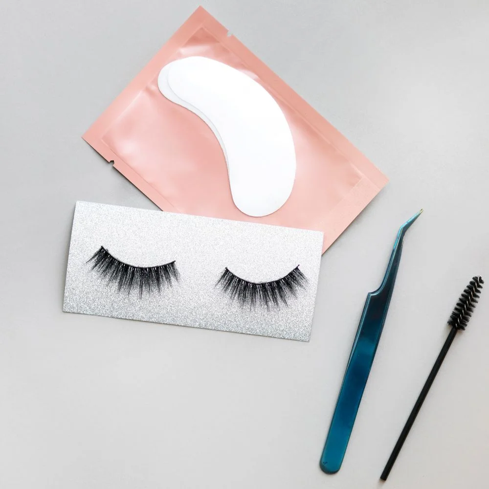 Best Eyelash Extension Kit For Natural-Looking, Dramatic Lashes