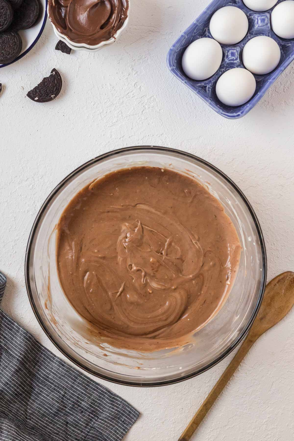 Nutella cheesecake batter in bowl