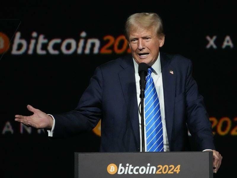 Bitcoin 2024 - Strategic bitcoin - executive order – world – treasury – bitcoin – blockchain – blockchain technology – crypto assets – digital assets Image of Donald Trump at Bitcoin 2024 conference in the US announcing that he will for a Strategic Bitcoin Reserve.