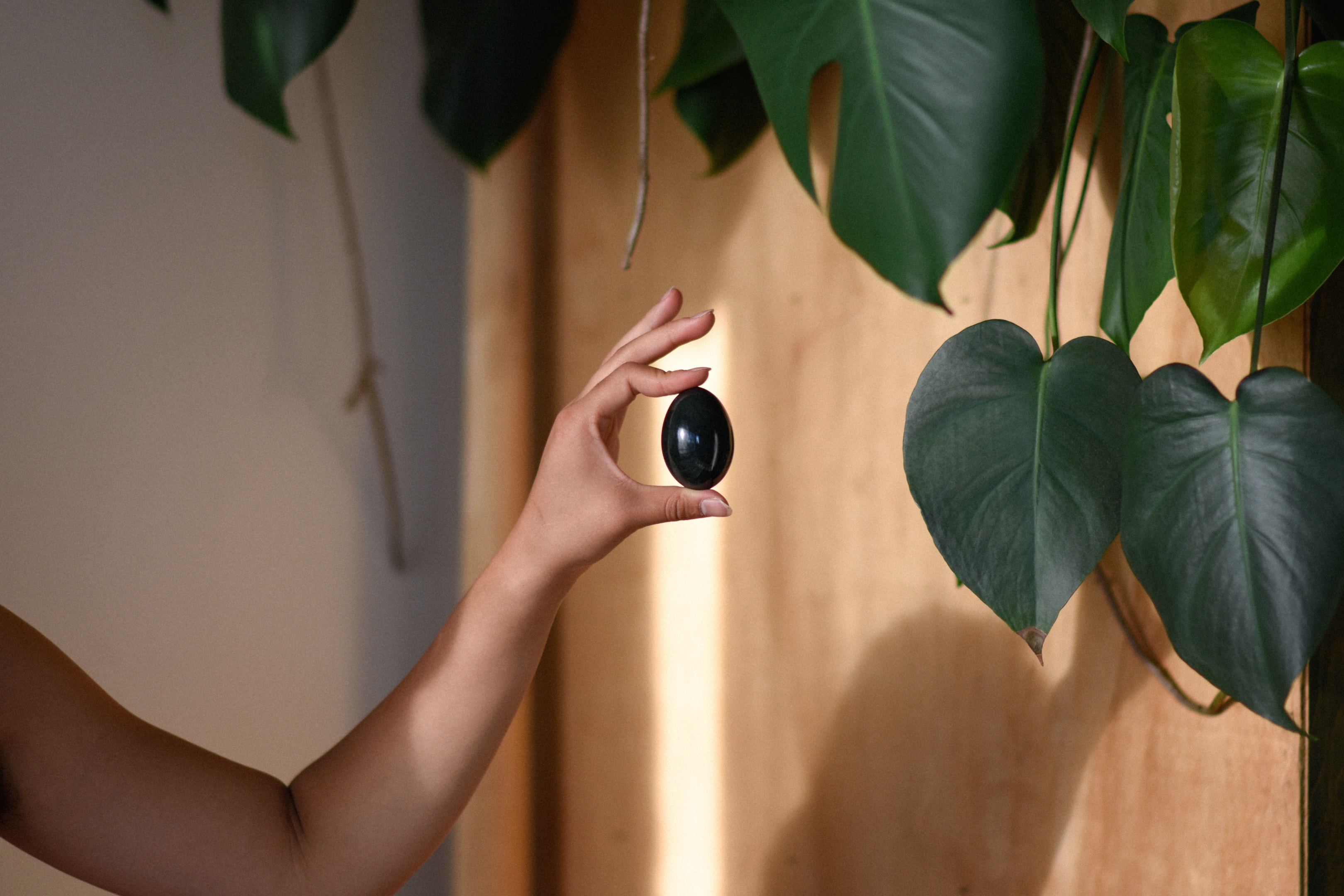 Jade eggs for women's health