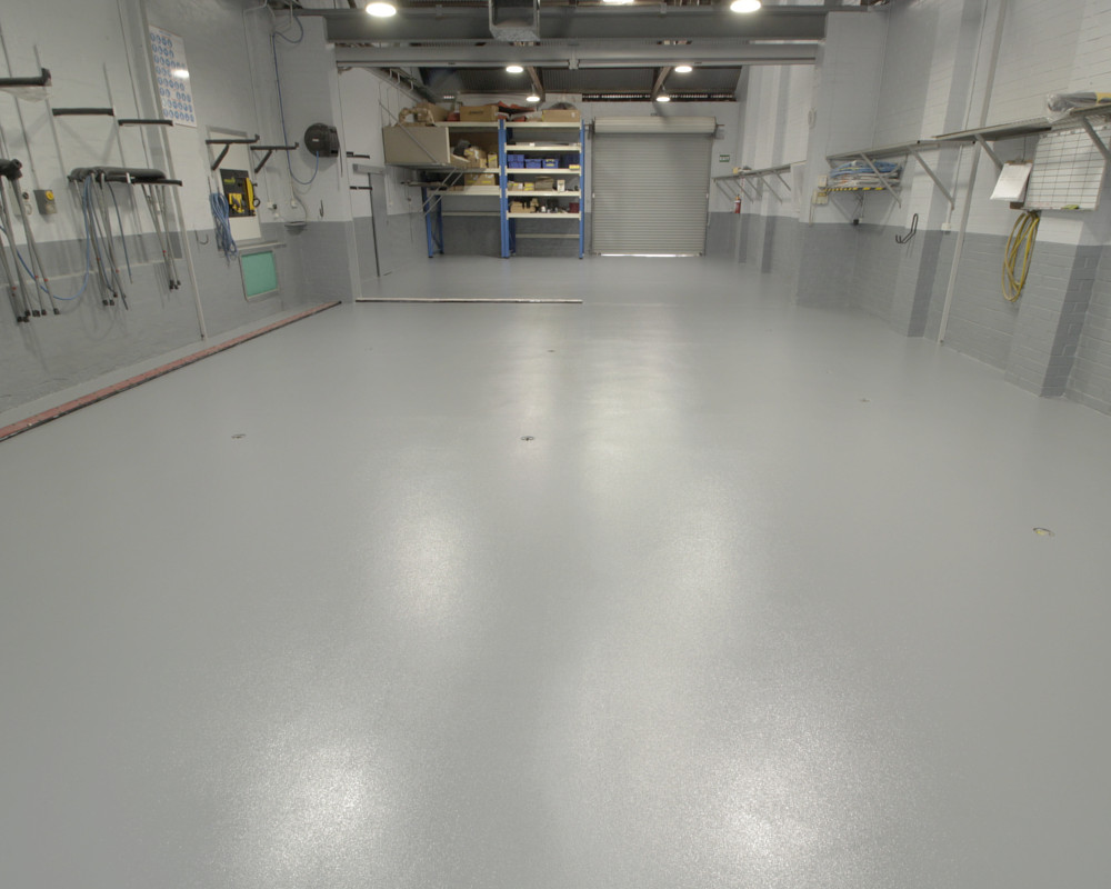 Smash repair workshop epoxy flooring