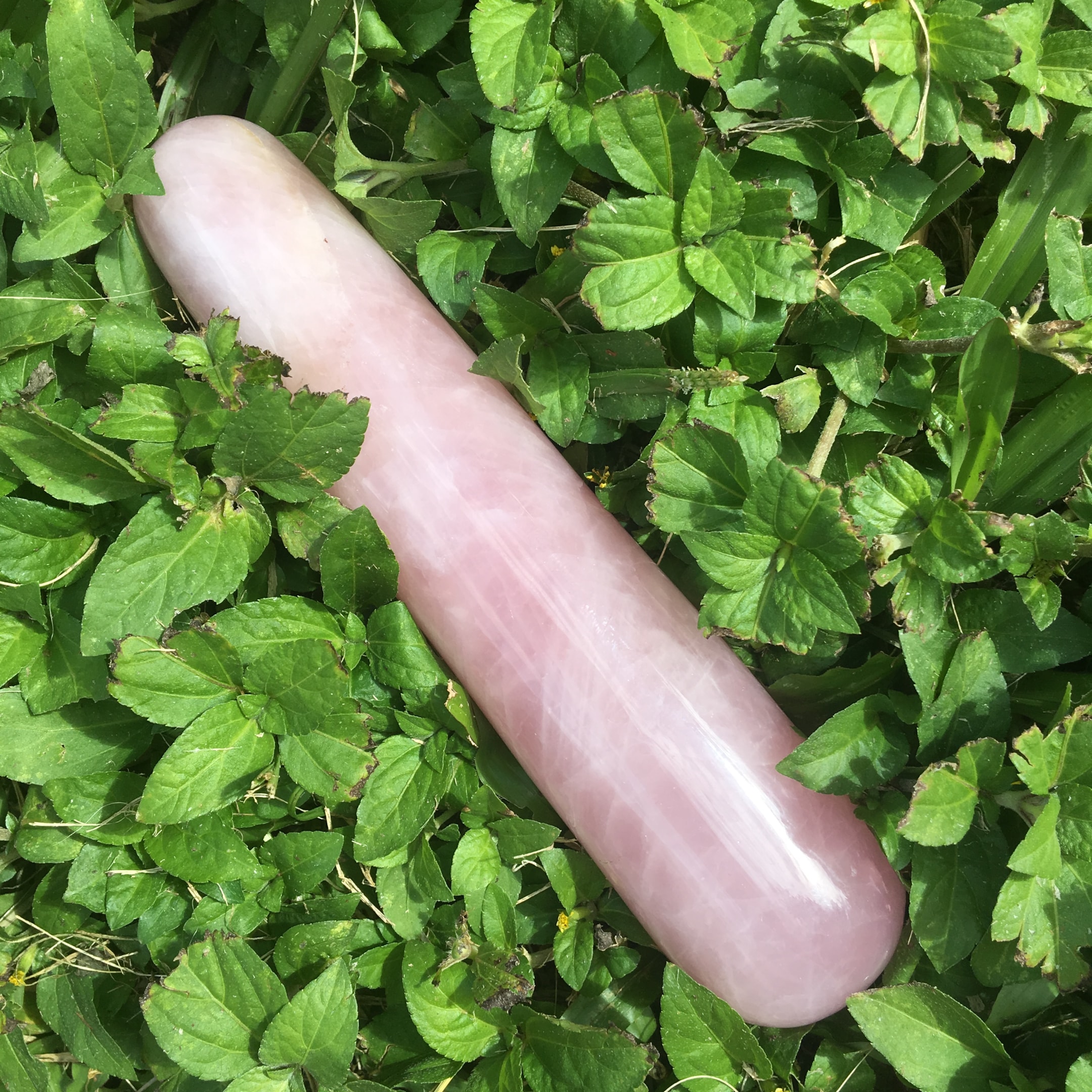 Rose Quartz healing benefits for a positive mindset