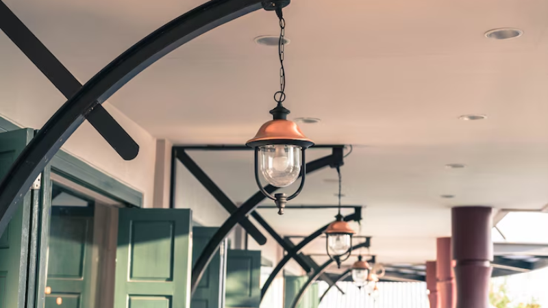 E26 bulb in a coffeehouse