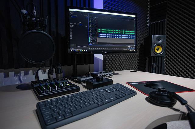 Buzzsprout offers the online, digital audio workstations and tools equivalent to a traditional recording studio.