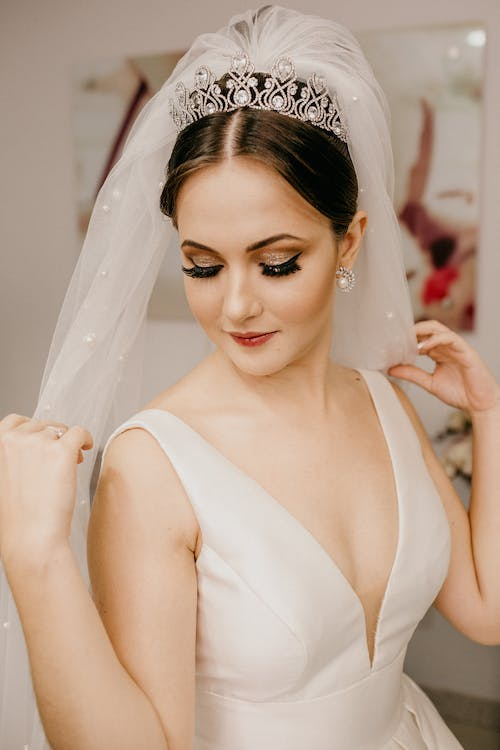woman showing bridal makeup