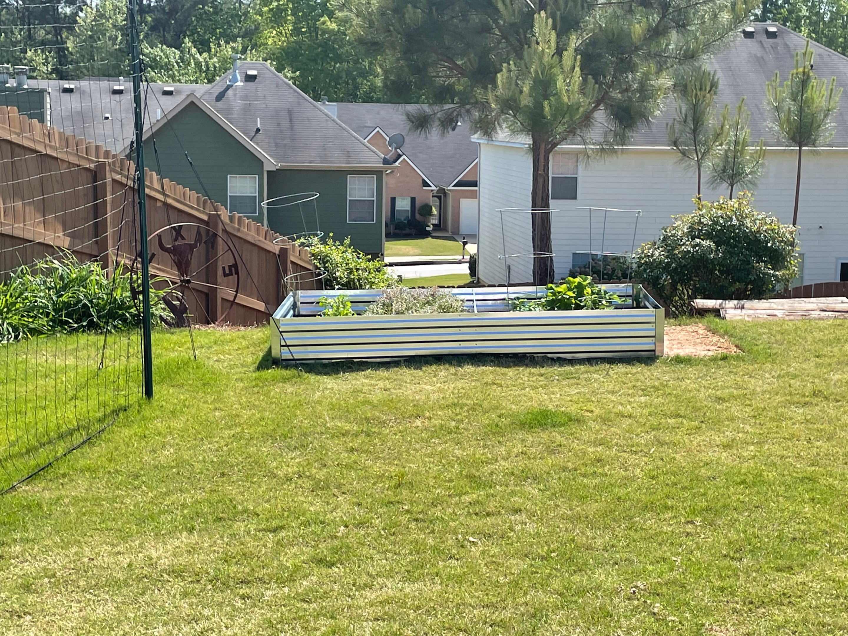 FOYUEE Galvanized Raised Garden Bed