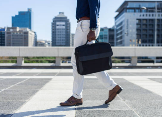 personalised laptop bag - account - style - browse - meeting