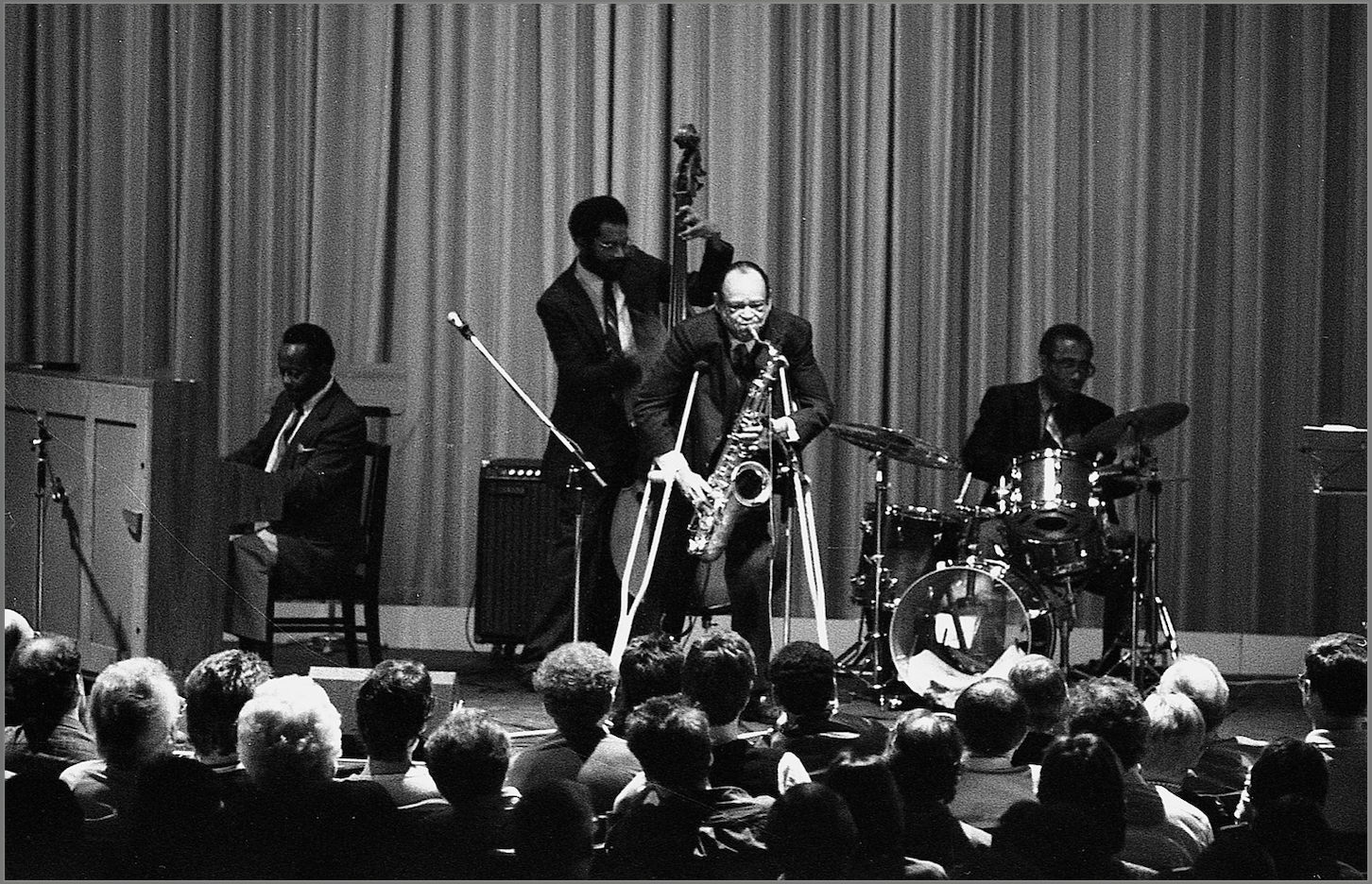 Arnett Cobb