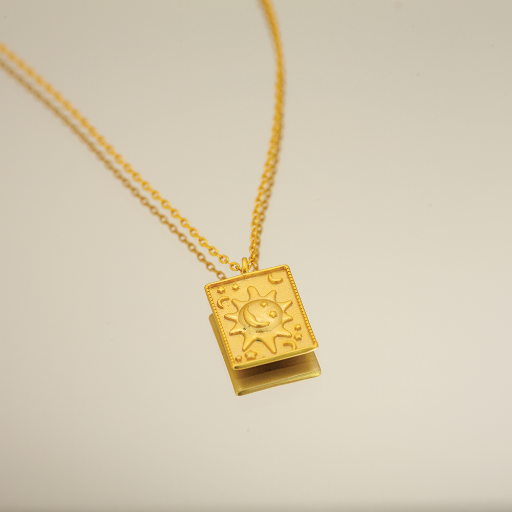 The perfect golden sun necklace
