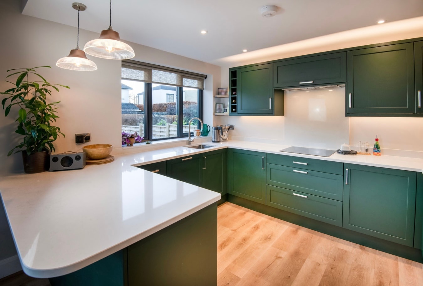 aldana solid wood shaker