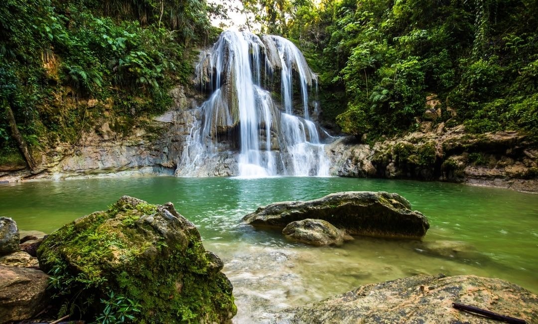 Gozalandia Falls
