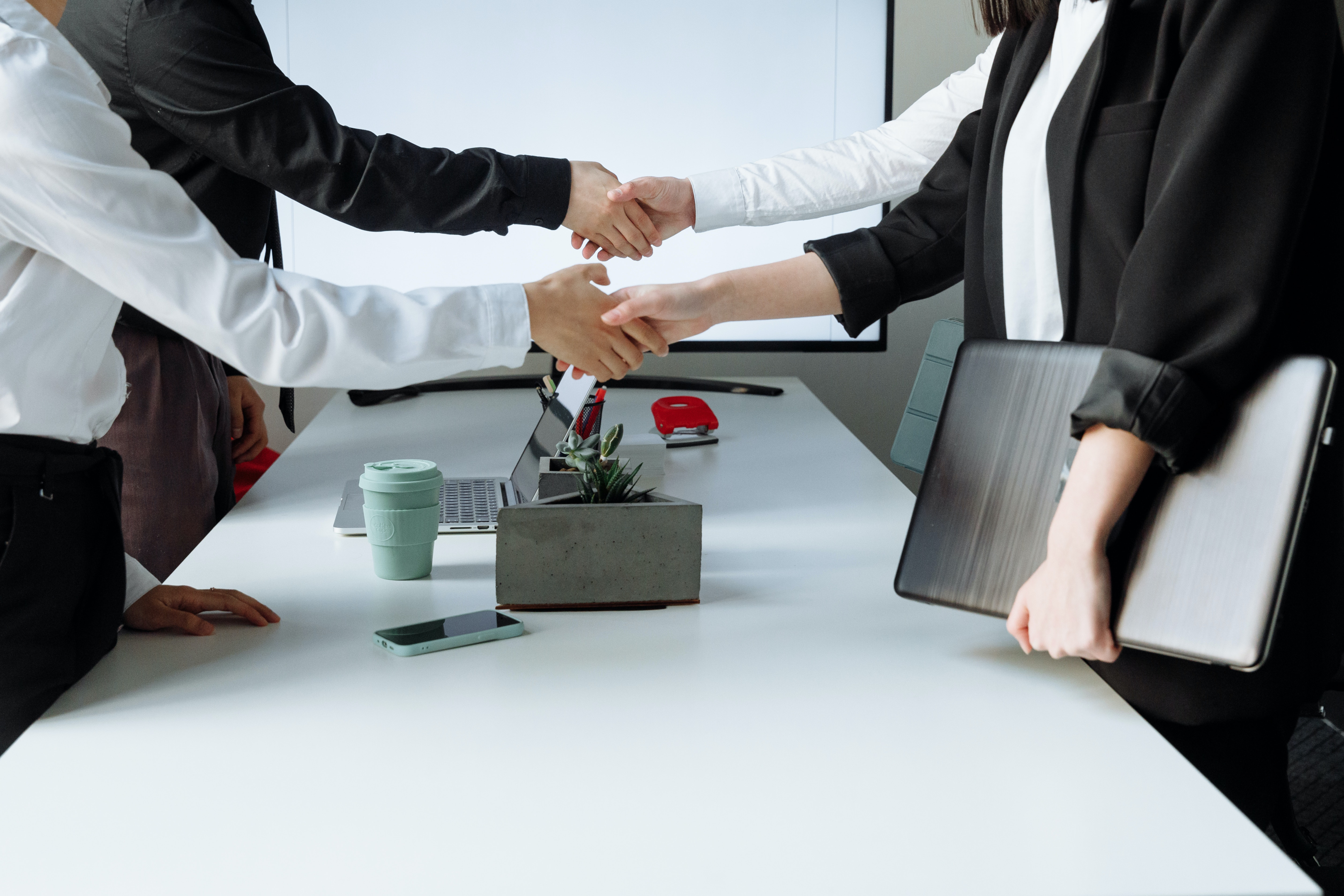 agree to work together