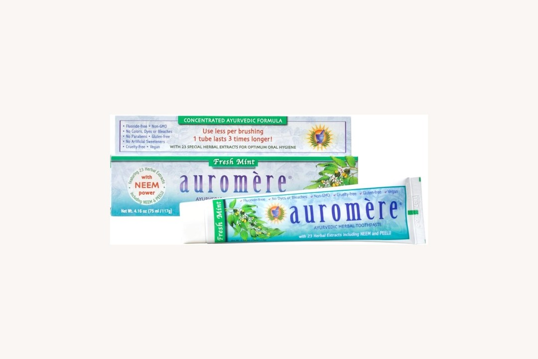 best-nontoxic-toothpaste-brands-auromere