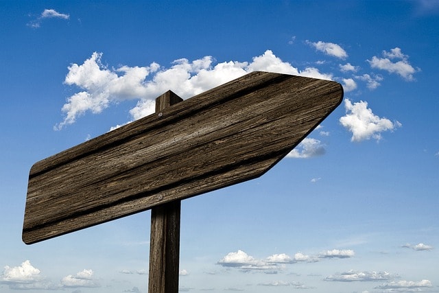 signpost, waypoint, wood, grain, board, sign, direction, right, path, marking, arrow, heaven, clouds, signpost, signpost, sign, sign, sign, direction, direction, nature, direction, direction, right, arrow, arrow, arrow, arrow, arrow