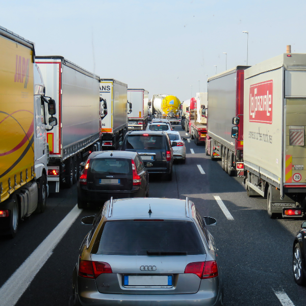 Images showing cars in traffic. 