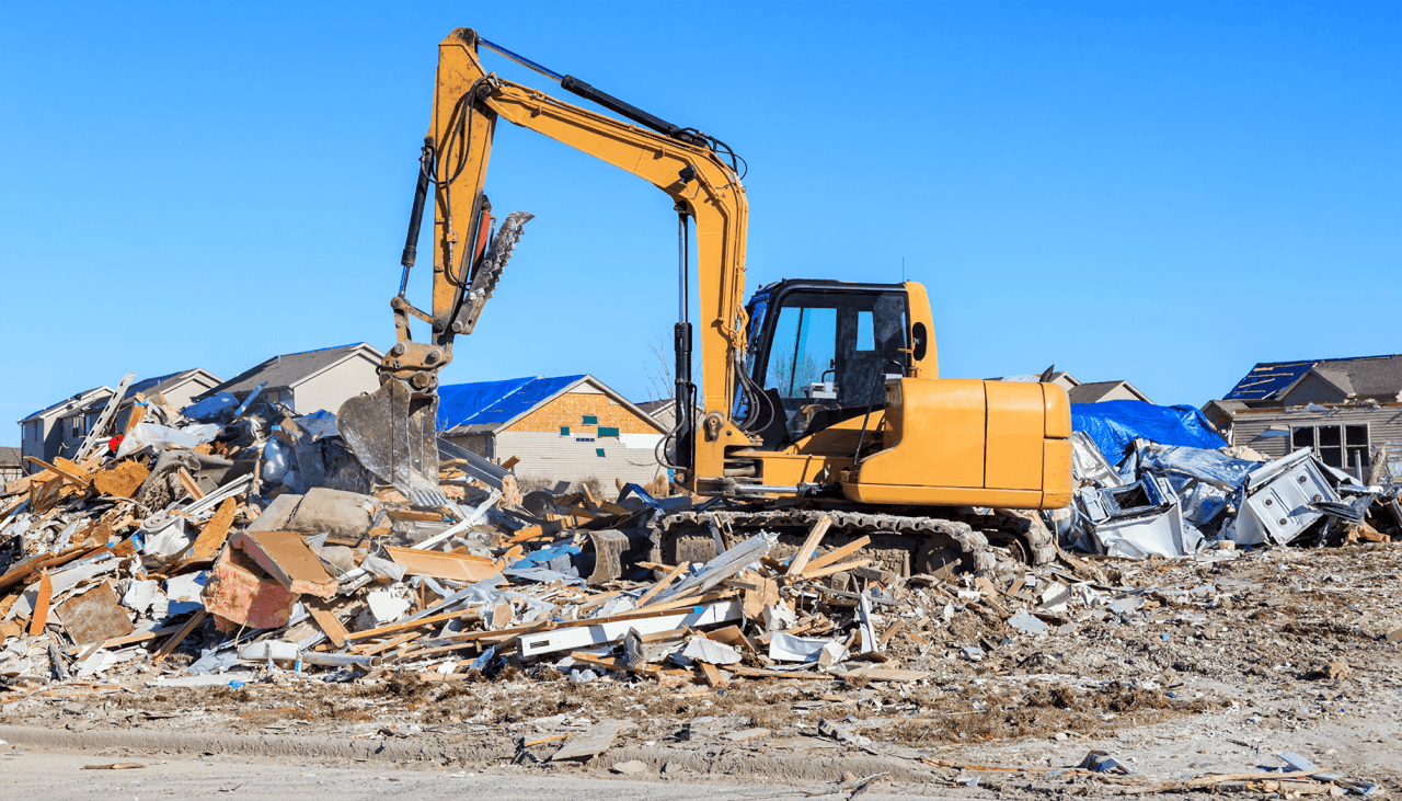 best excavators used for recovery of disasters