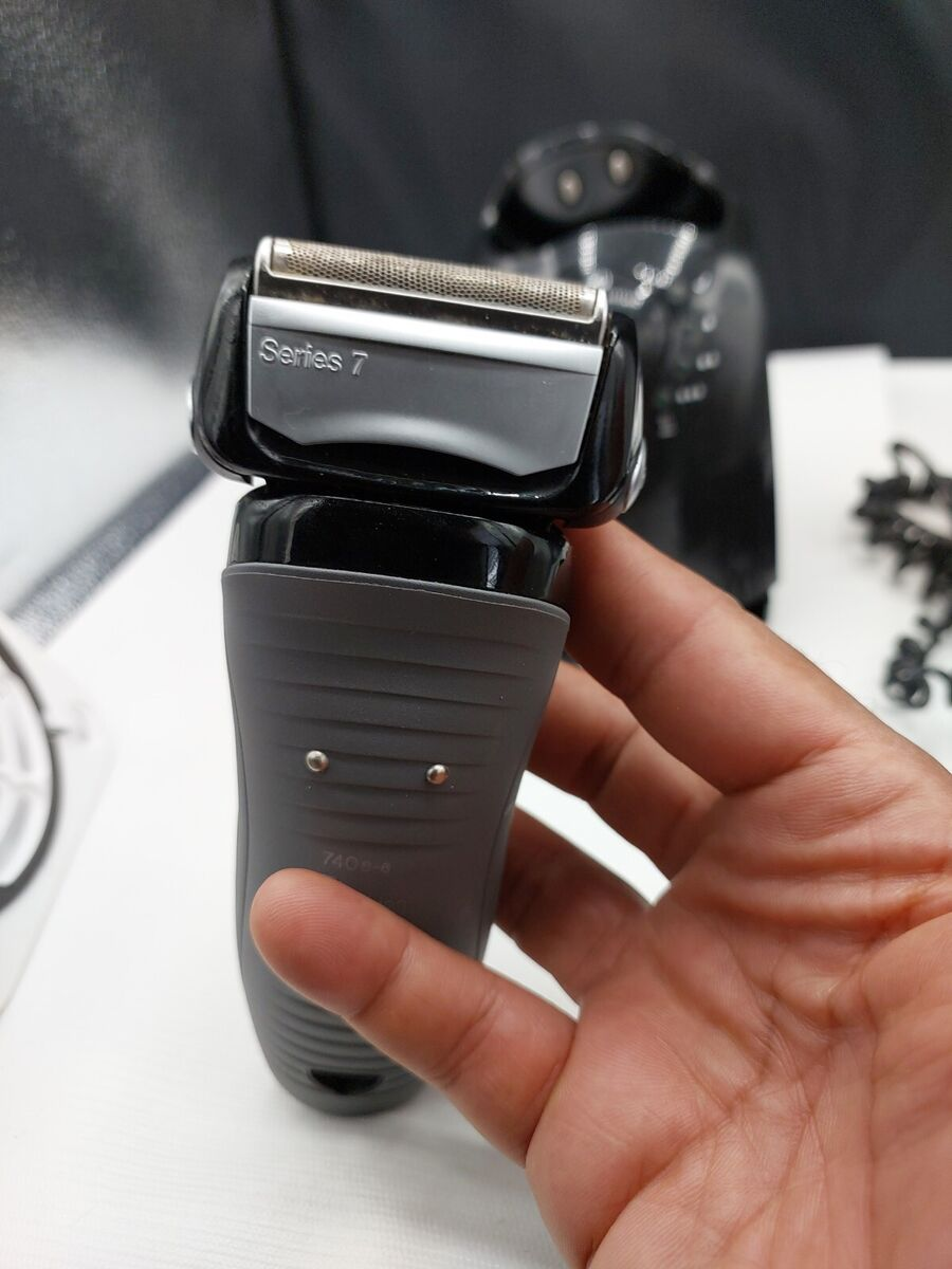 Electric Shaver Maintenance Tips and Tricks Guide for You