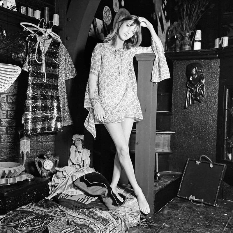 Jane Birkin @ Wonderwall (Joe Massot, 1968)