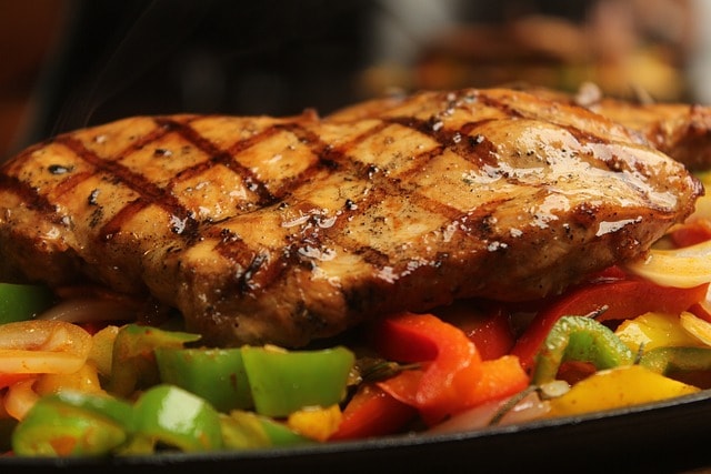 grilled chicken, vegetables, chicken breast