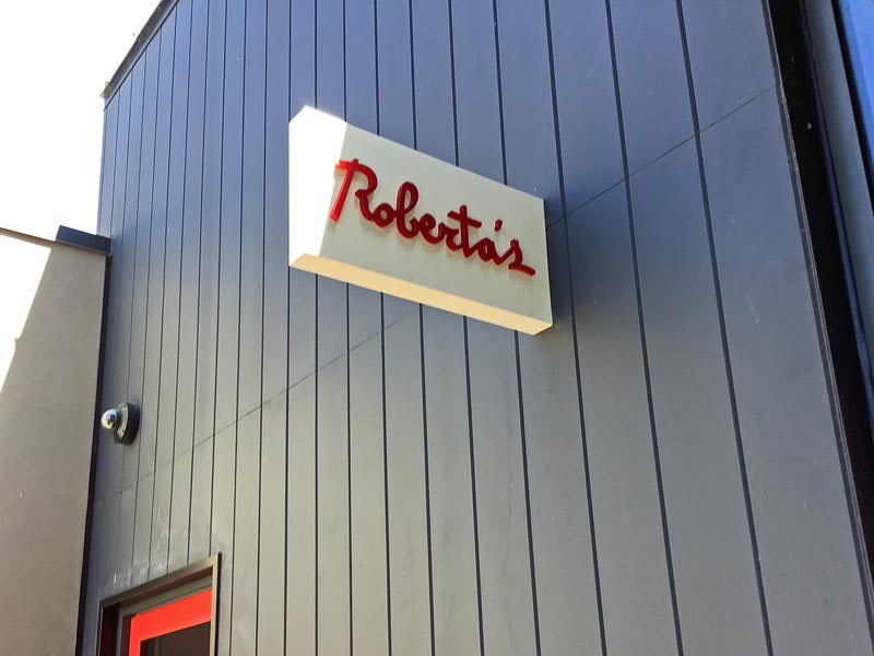 Projecting signs like this outdoor light box is great advertising to passersby for Roberta's Restaurant in Studio City, CA.