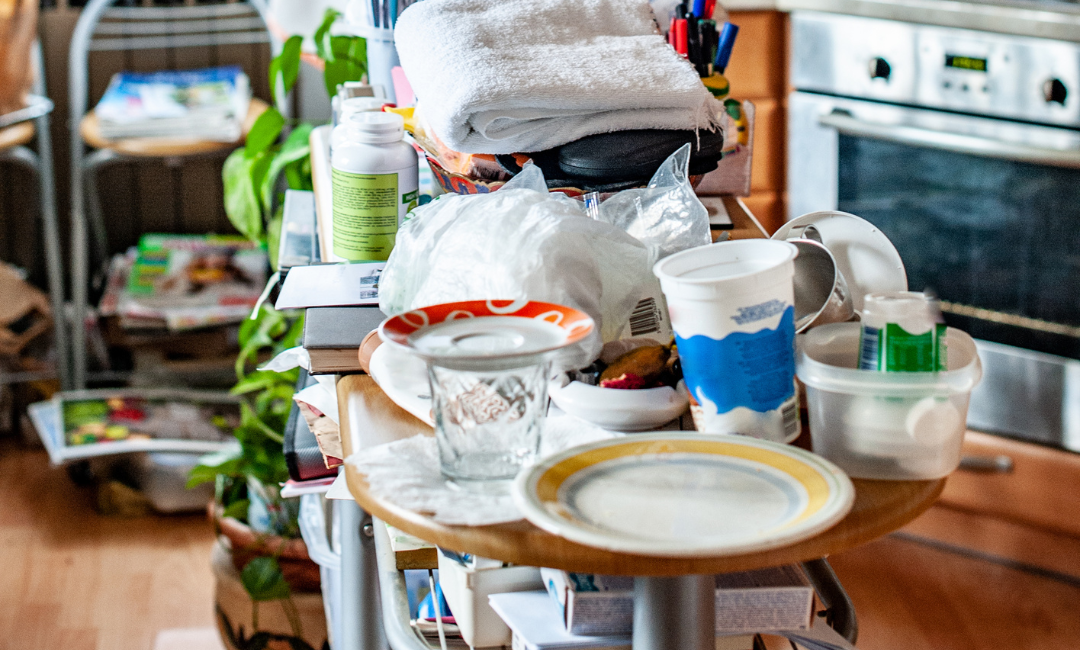 Fastest Way to Clean Hoarders House: The Ultimate Declutter Guide 1 hoarder's home clean out tips