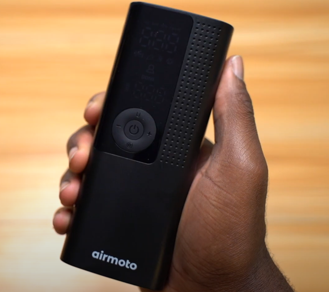 Airmoto cordless portable tire inflator