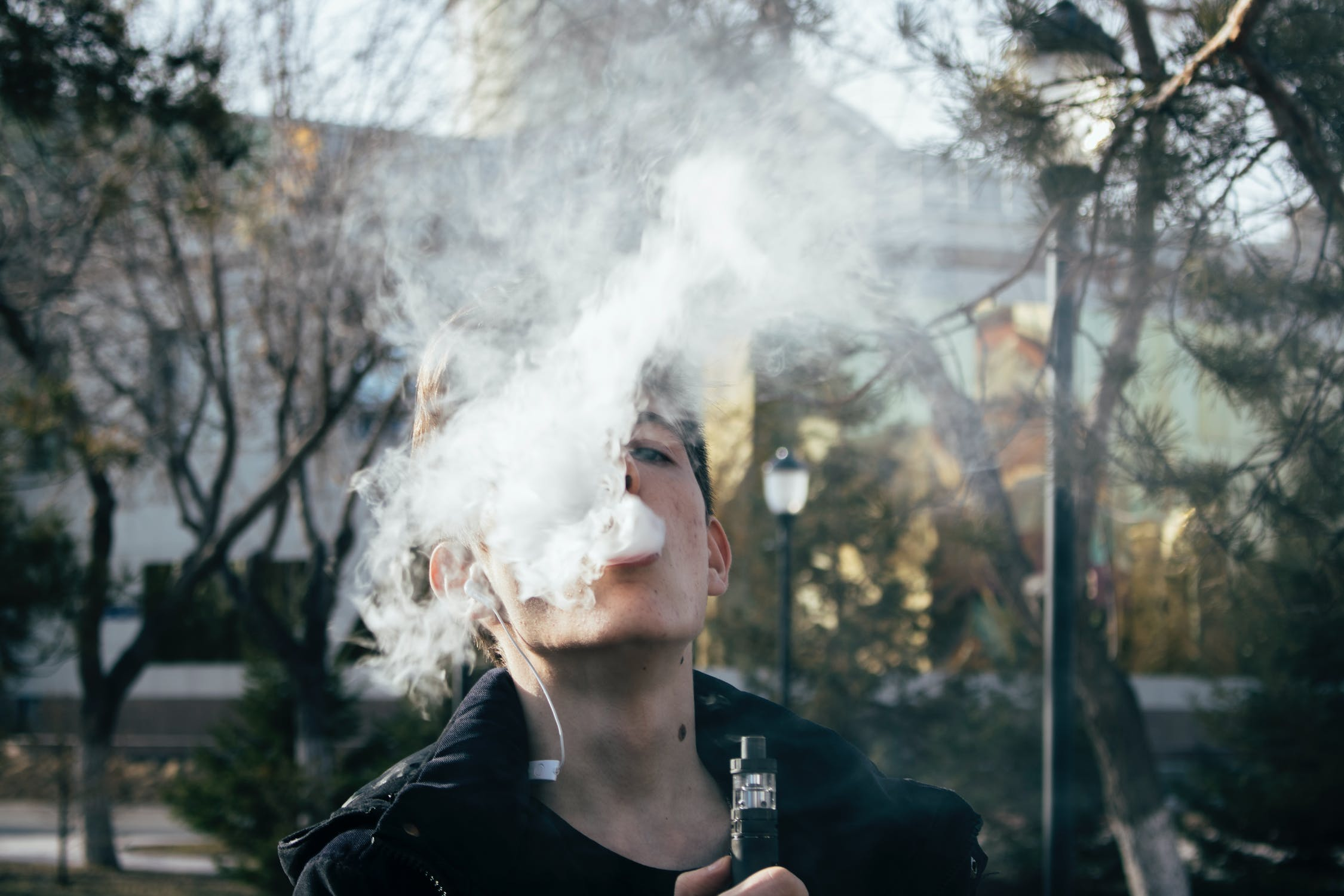 Exhale the vapor from your lungs after you inhale. 