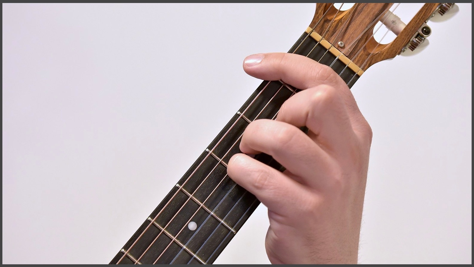 Chord Voicings on Nylon String Guitar
