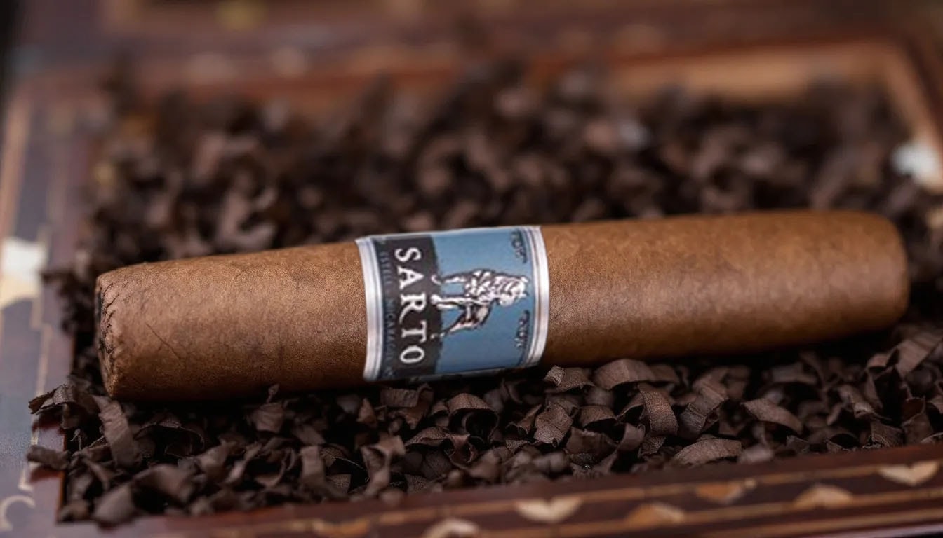A Warped Sarto Robusto cigar ready for quick enjoyment.