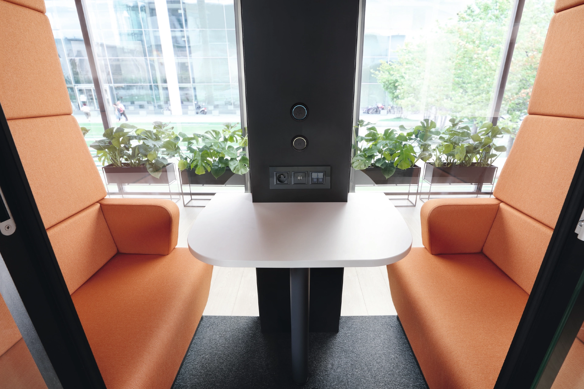 6236ca83 e0b2 40dd 9891 9ade92bcd6c5 - My Office Pod