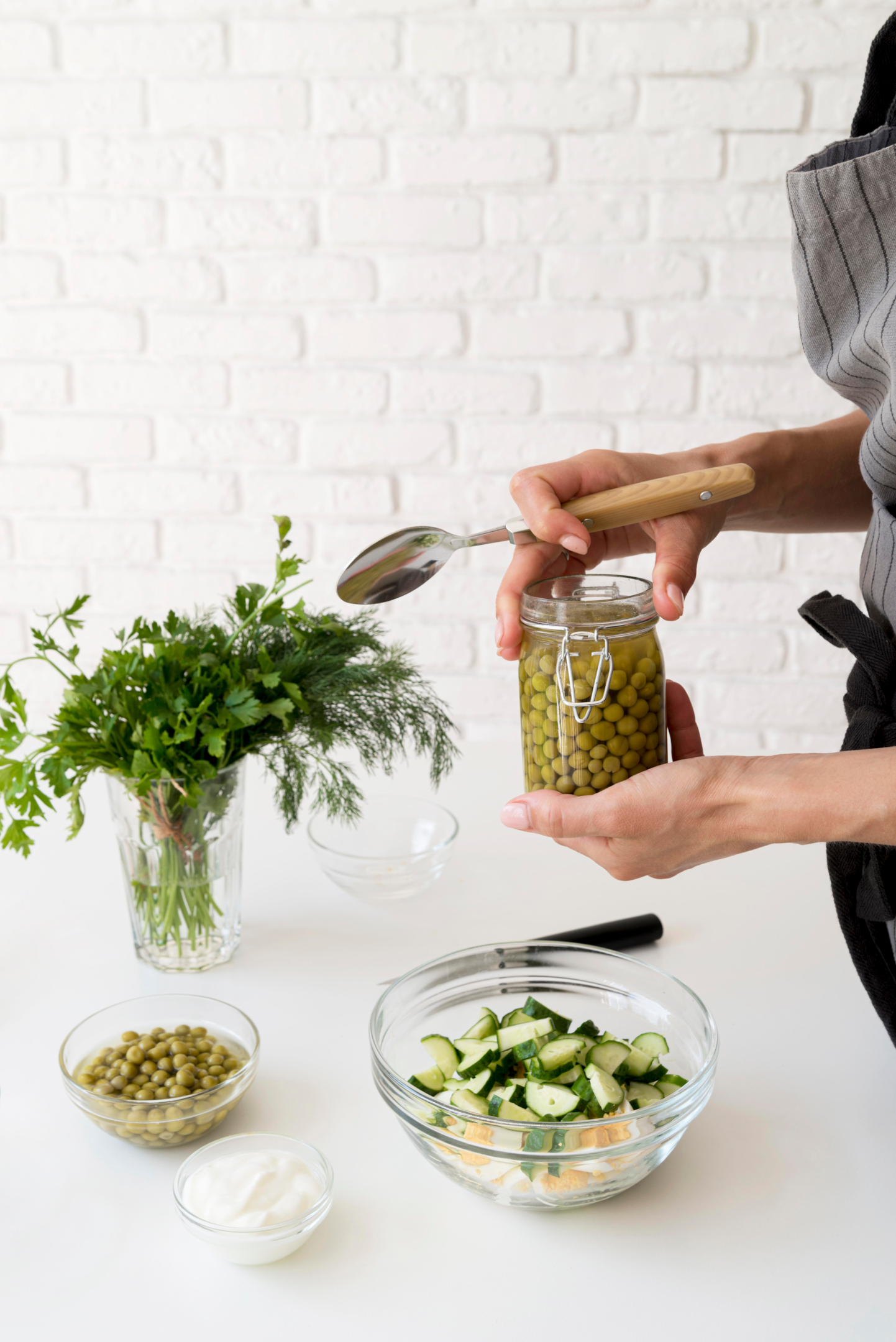 store basil, ways to store