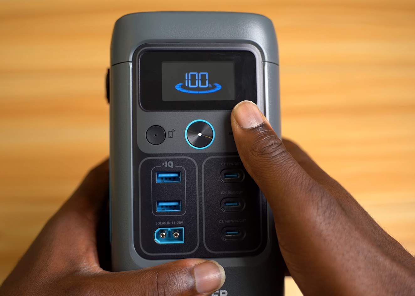 anker solix c200 dc power station charged at 100%