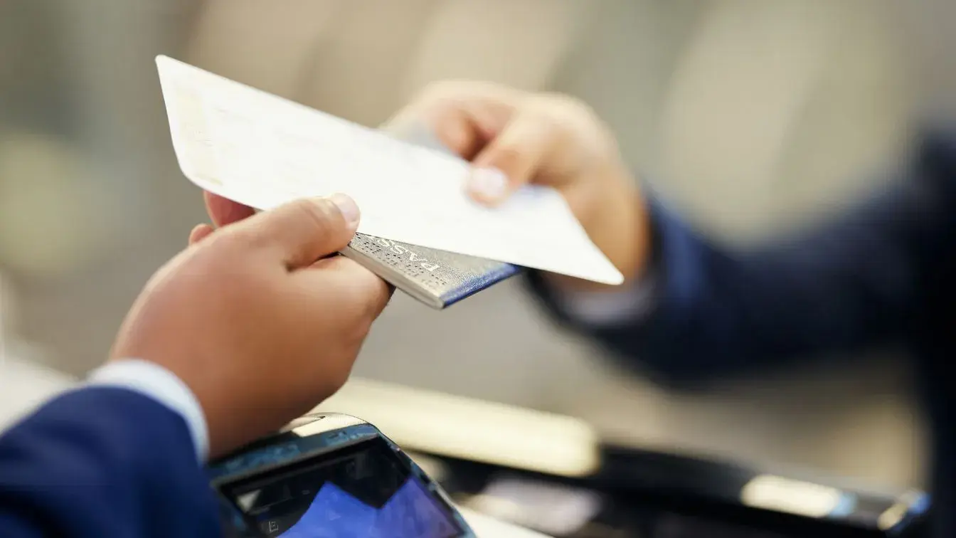 Hold Vs Refundable Vs Reservation Service - Pick The Flight Evidence That Fits Your Reality