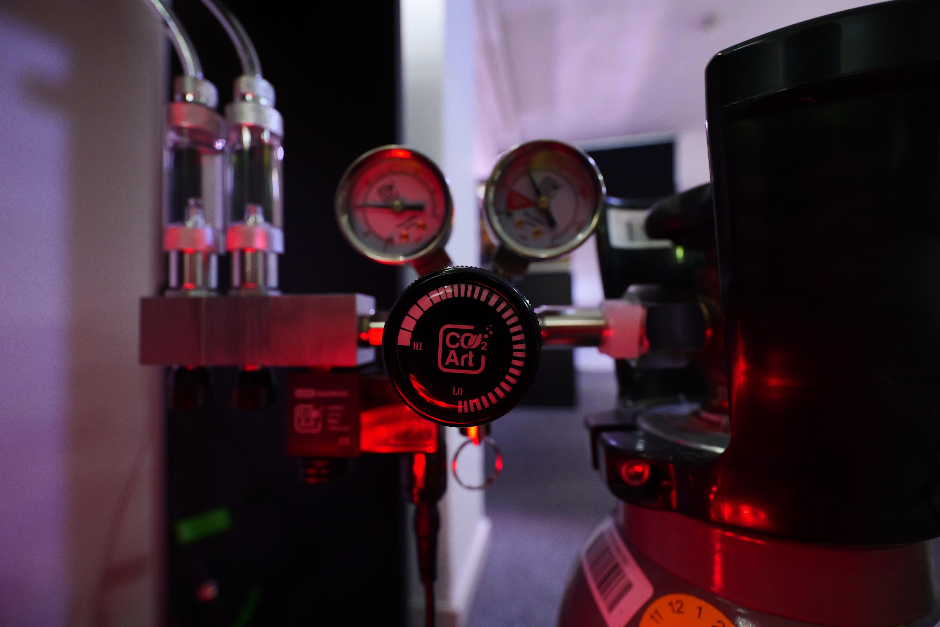 CO2 regulator