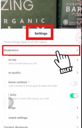 settings moderators add