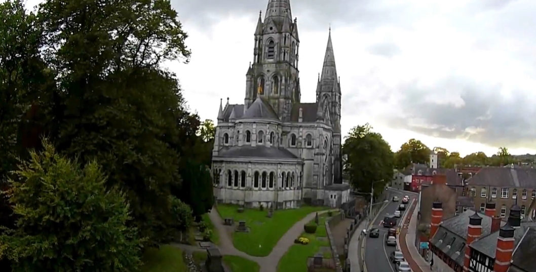 Explore-St.-Fin-Barre’s-Cathedral