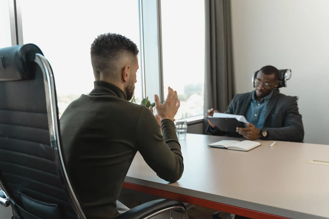 business partners having a discussion on open source javascript library, javascript runtime environment, commercial and enterprise support & highly optimized javascript code