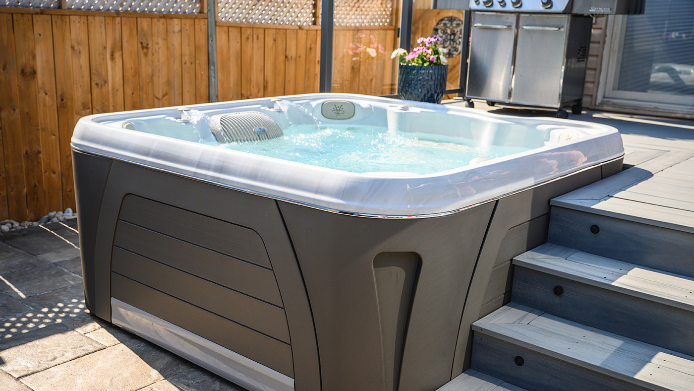 how much electricity does a hot tub use
