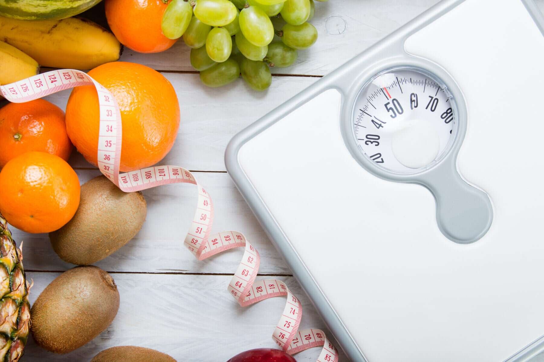 How Does a 1400-Calorie Diet Work for Weight Loss?