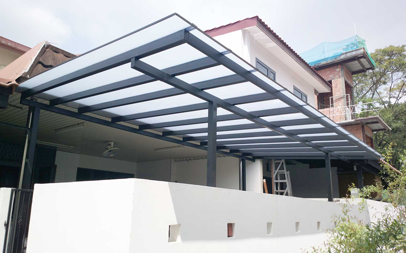 Applications Of Polycarbonate Panels For Roofing