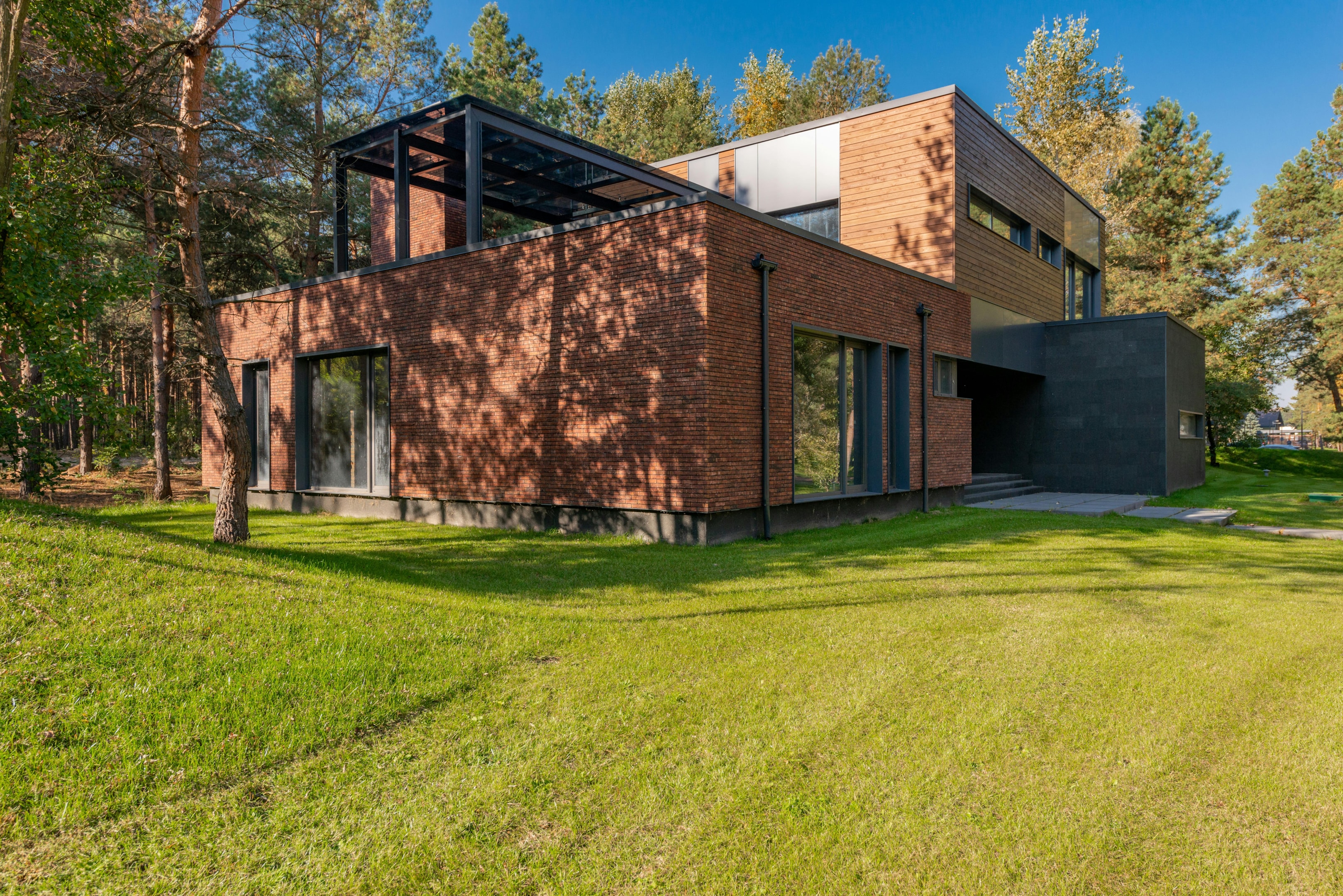 Newly built modern single family house in Texas.