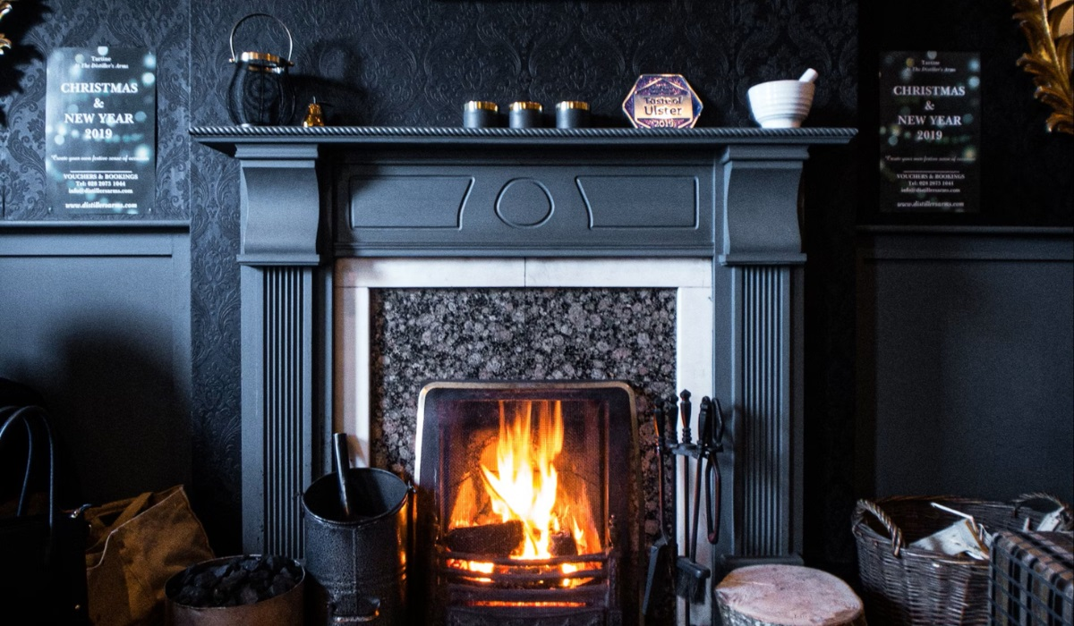 Contemporary Edwardian-style fireplace
