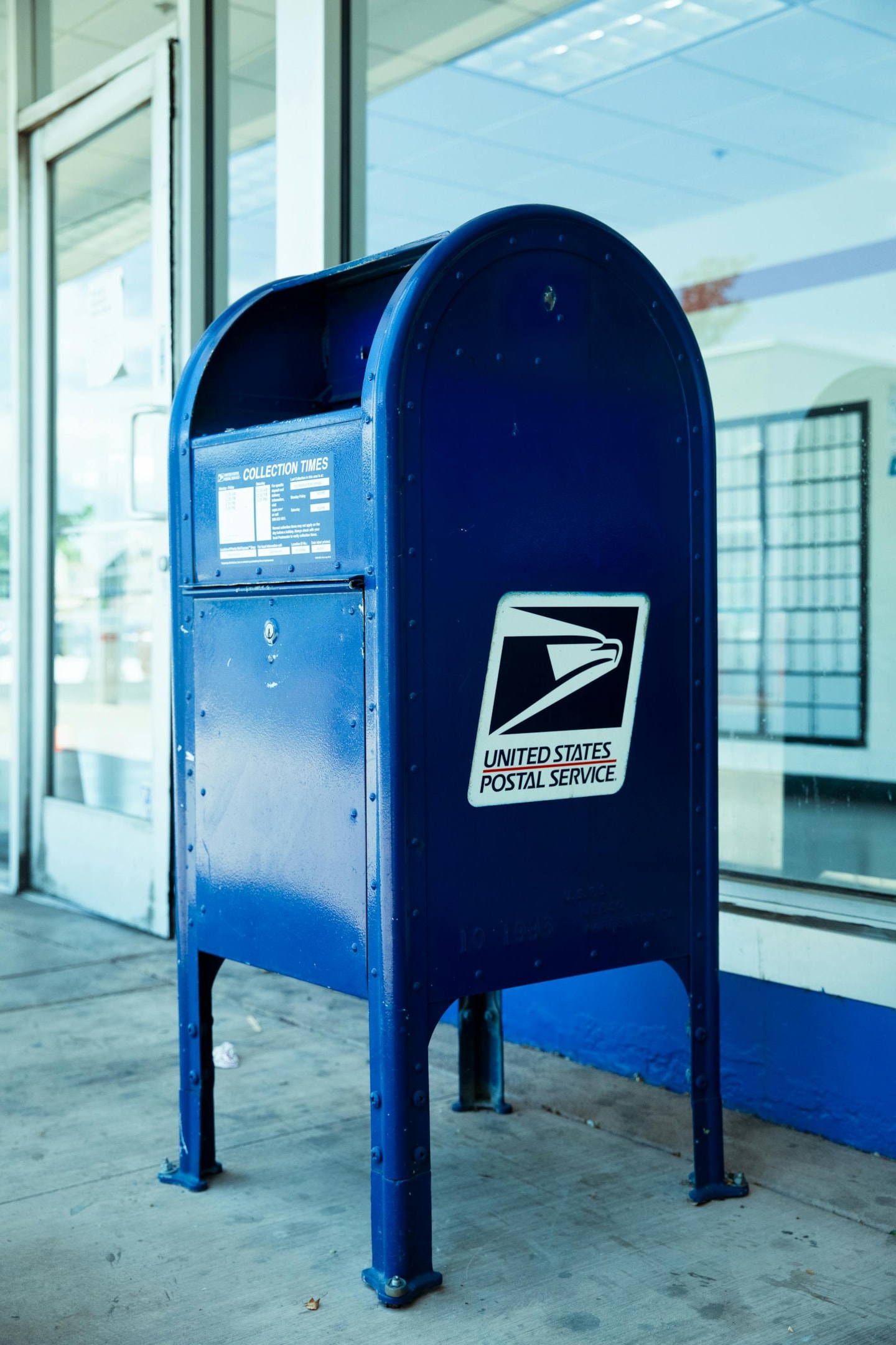 USPS mailbox.