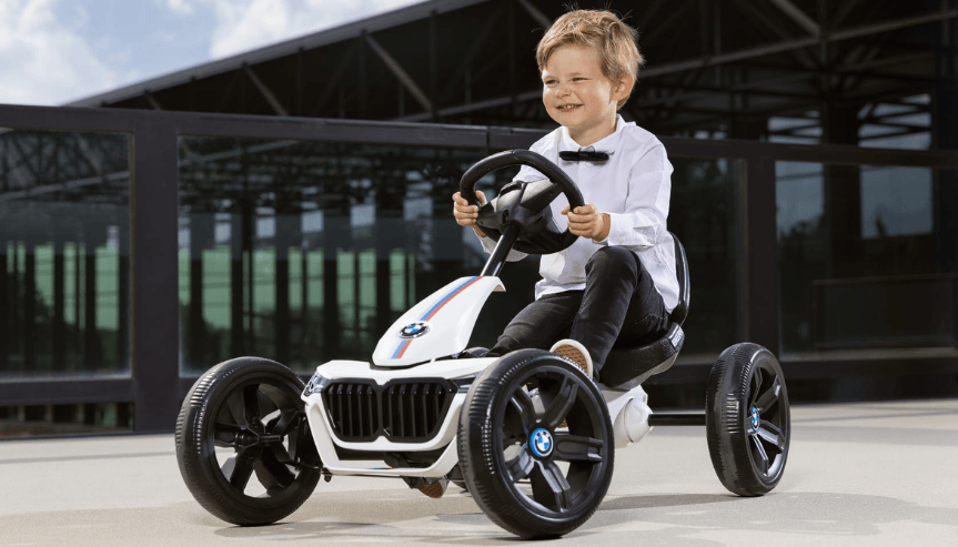 gokart na pedały dla 3 latka