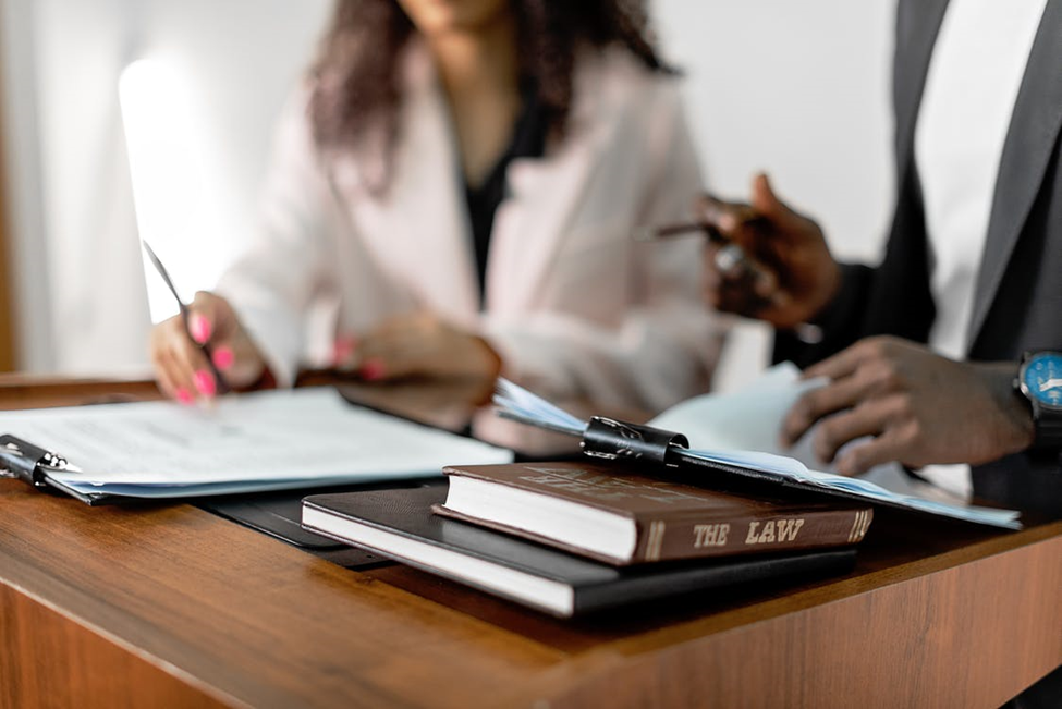 A professional lawyer helping a client